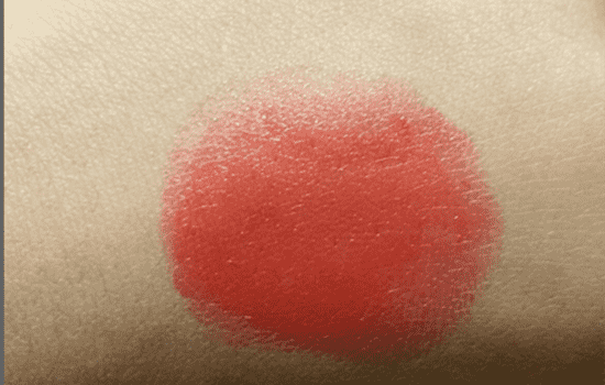 欧莱雅口红c411是什么颜色，显白大橙子  试色 欧莱雅 口红 第3张