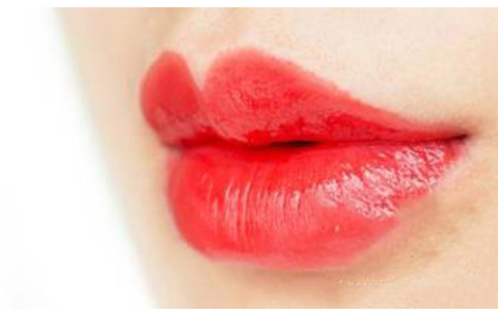 欧莱雅cc轻唇膏试色，最热六色试色  试色 欧莱雅 口红 第2张