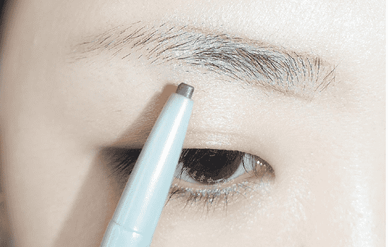 欧莱雅三头眉笔好用吗，测评+使用教程合集  眉笔 欧莱雅 试色 第4张