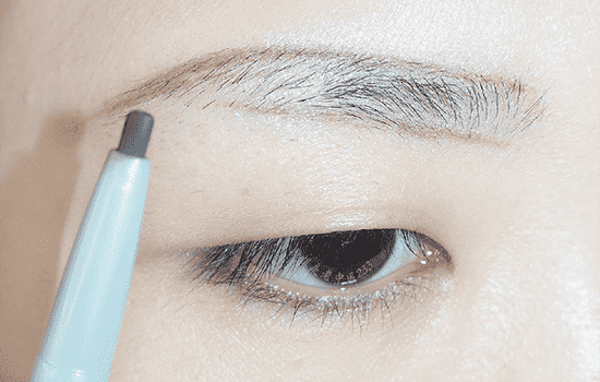 欧莱雅三头眉笔好用吗，测评+使用教程合集  眉笔 欧莱雅 试色 第5张