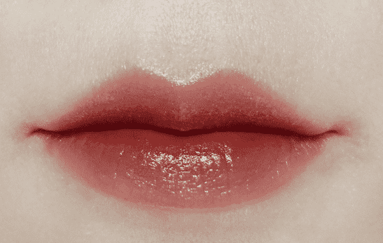 欧莱雅金管口红怎么样，吃土色系试色  试色 欧莱雅 口红 第4张