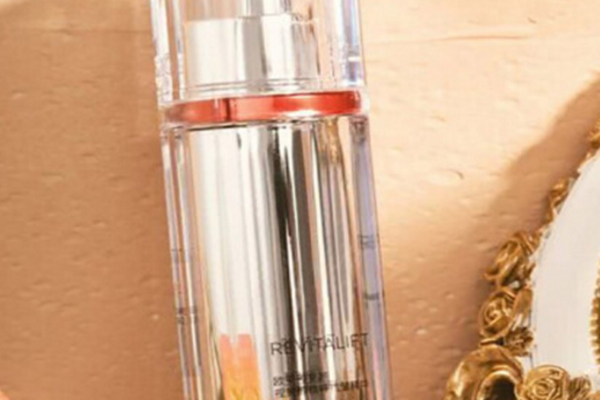 欧莱雅逆时精华好用吗，欧莱雅逆时精华油腻吗