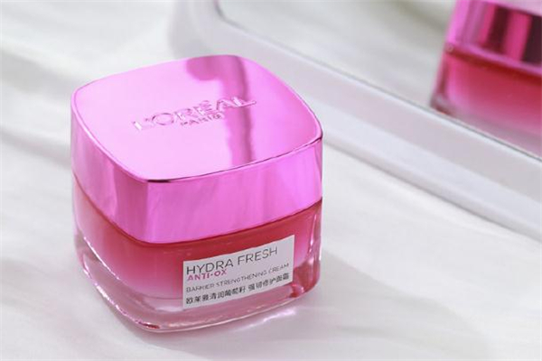 欧莱雅水绷带面霜多少钱，欧莱雅水绷带面霜使用方法