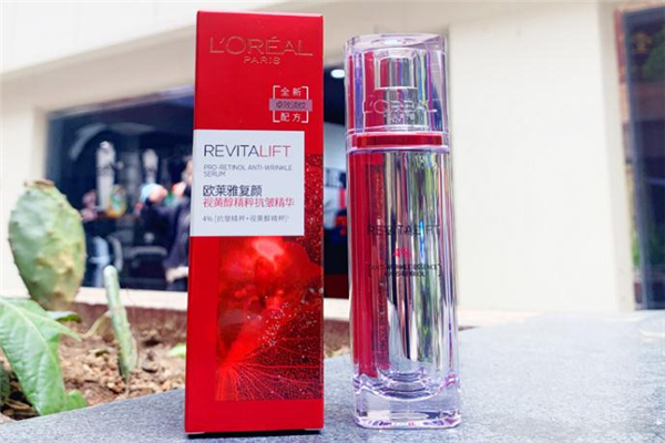欧莱雅逆时瓶精华多少钱，欧莱雅逆时瓶精华适合年龄