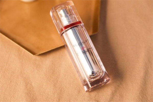 欧莱雅逆时瓶精华多少钱，欧莱雅逆时瓶精华适合年龄  欧莱雅 欧莱雅逆时瓶精华多少钱 欧莱雅逆时瓶精华适合年龄 呼吸37度 第3张