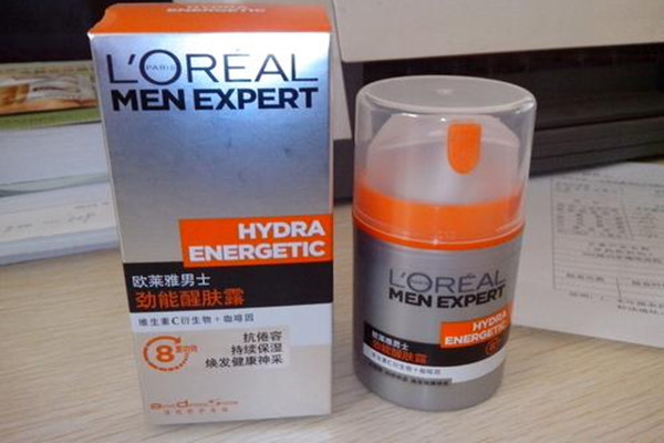 欧莱雅男士醒肤露质地如何，欧莱雅男士醒肤露的主要成分