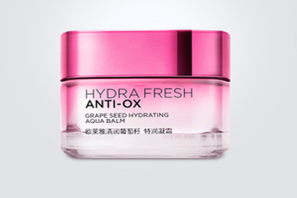 欧莱雅水绷带面霜适合什么肤质，欧莱雅水绷带面霜搓泥吗  欧莱雅 欧莱雅水绷带面霜适合什么肤质 欧莱雅水绷带面霜搓泥吗 呼吸37度 第3张