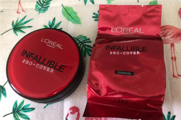 欧莱雅红胖子气垫怎么样，欧莱雅红胖子气垫有防晒功效吗  欧莱雅 欧莱雅红胖子气垫怎么样 欧莱雅红胖子气垫有防晒功效吗 呼吸37度 第2张