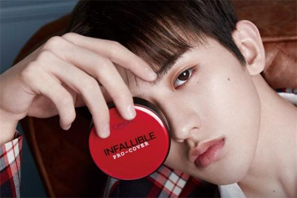 欧莱雅红胖子气垫专柜多少钱，欧莱雅红胖子气垫有几个色号