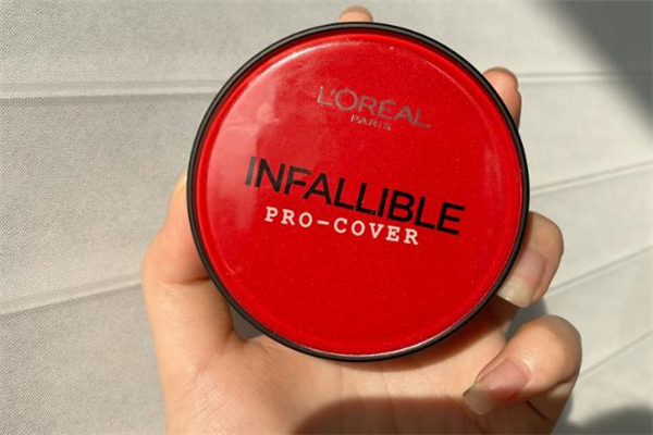 欧莱雅红胖子气垫专柜多少钱，欧莱雅红胖子气垫有几个色号  欧莱雅 欧莱雅红胖子气垫专柜多少钱 欧莱雅红胖子气垫有几个色号 呼吸37度 第2张