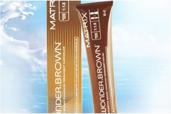 欧莱雅染发哪个颜色好看，使用欧莱雅染发剂的注意事项