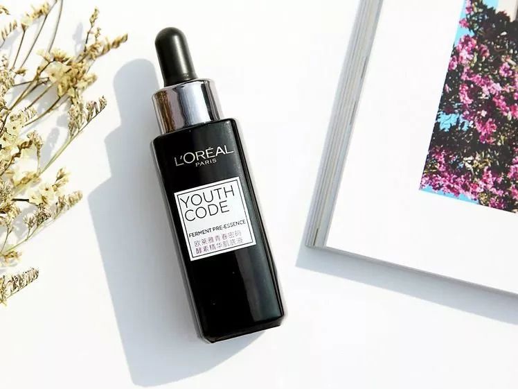 欧莱雅黑精华的功效，欧莱雅黑精华的主要成分  欧莱雅 欧莱雅黑精华的功效 欧莱雅黑精华的主要成分 呼吸37度 第2张