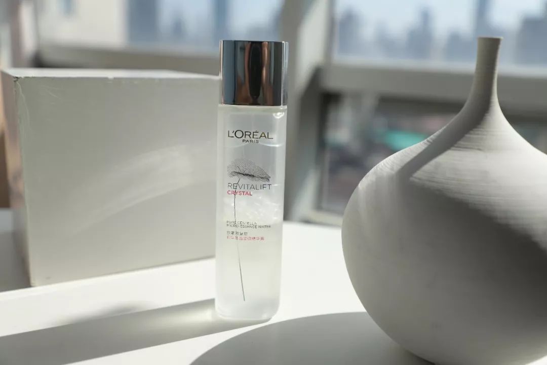 欧莱雅晶莹水好用吗，欧莱雅晶莹水适合油皮吗