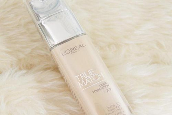 欧莱雅粉底液哪款好用，欧莱雅粉底液效果如何  欧莱雅 欧莱雅粉底液哪款好用 欧莱雅粉底液效果如何 呼吸37度 第2张