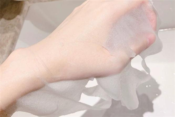 欧莱雅安瓶面膜价格，欧莱雅安瓶面膜需要冷藏吗  欧莱雅 欧莱雅安瓶面膜价格 欧莱雅安瓶面膜需要冷藏吗 呼吸37度 第2张