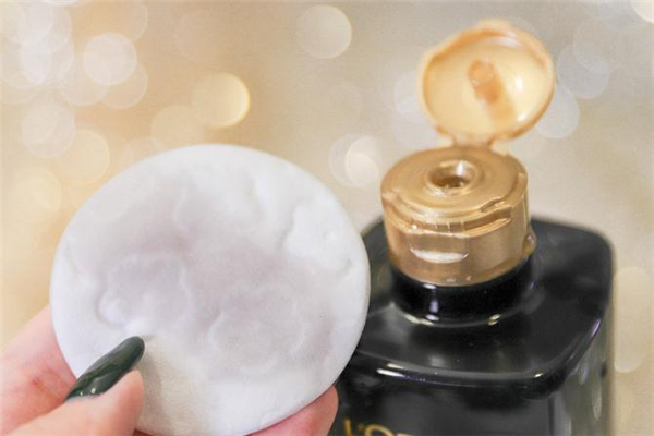 欧莱雅黑魔水多少钱，欧莱雅黑魔水价格  欧莱雅 欧莱雅黑魔水多少钱 欧莱雅黑魔水价格 呼吸37度 第2张