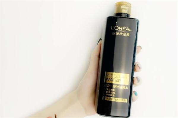欧莱雅黑魔水多少钱，欧莱雅黑魔水价格  欧莱雅 欧莱雅黑魔水多少钱 欧莱雅黑魔水价格 呼吸37度 第3张