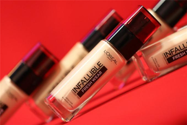 欧莱雅红帽子粉底液色号，欧莱雅红帽子粉底液多少钱