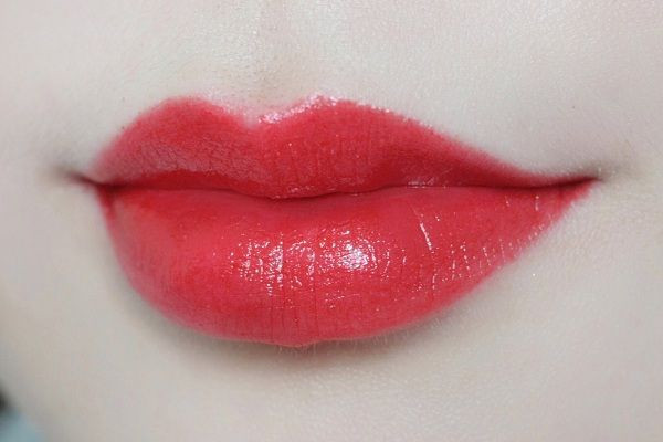 欧莱雅雾感唇膏怎么样，欧莱雅雾感唇膏好不好  欧莱雅 欧莱雅雾感唇膏怎么样 欧莱雅雾感唇膏好不好 呼吸37度 第3张