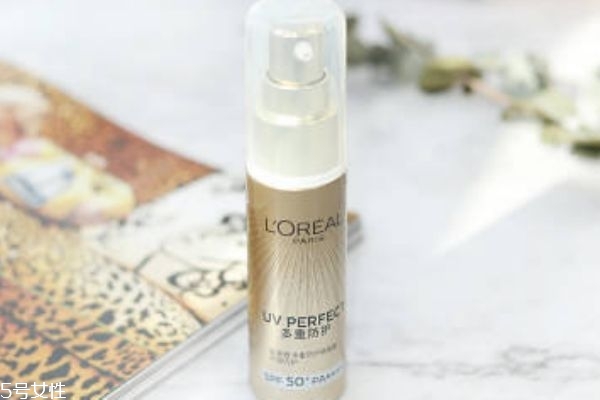 欧莱雅小金管防晒适合油皮吗，欧莱雅小金管防晒使用感  欧莱雅 防晒 欧莱雅小金管防晒怎么样 呼吸37度 第2张