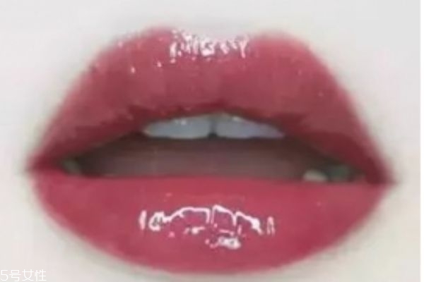 欧莱雅唇釉有哪些，欧莱雅唇釉试色  欧莱雅 欧莱雅唇釉有哪些 欧莱雅唇釉试色 呼吸37度 第3张