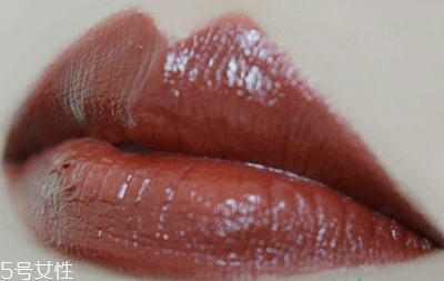 欧莱雅金管口红839是什么颜色，欧莱雅金管口红839试色  欧莱雅 欧莱雅金管口红839是什么颜色 欧莱雅金管口红839试色 呼吸37度 第7张