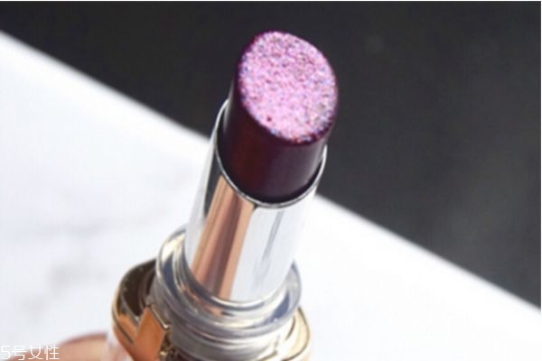 欧莱雅470是什么色，欧莱雅470试色  欧莱雅口红 欧莱雅470是什么色 欧莱雅470试色 呼吸37度 第7张