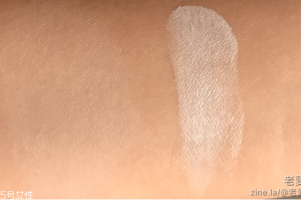 欧莱雅气垫好用吗，欧莱雅气垫cc霜使用测评  欧莱雅 欧莱雅气垫好用吗 欧莱雅气垫cc霜 呼吸37度 第4张