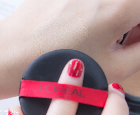 欧莱雅红胖子气垫脱妆吗，蔡徐坤气垫持妆力测试  欧莱雅 欧莱雅气垫 欧莱雅红胖子气垫 呼吸37度 第2张