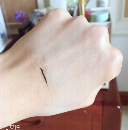 欧莱雅红胖子气垫有替换装吗，蔡徐坤最新代言气垫  欧莱雅 欧莱雅气垫 欧莱雅红胖子气垫 呼吸37度 第3张