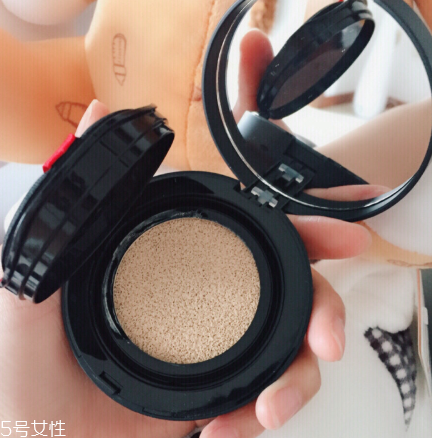 欧莱雅红胖子气垫有替换装吗，蔡徐坤最新代言气垫  欧莱雅 欧莱雅气垫 欧莱雅红胖子气垫 呼吸37度 第5张
