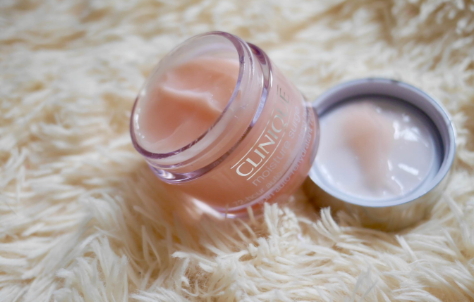 倩碧和欧莱雅哪个好,倩碧和欧莱雅哪个档次高 倩碧 倩碧和欧莱雅哪个好 呼吸37度 第2张 倩碧和欧莱雅哪个好,倩碧和欧莱雅哪个档次高 倩碧 倩碧和欧莱雅哪个好 呼吸37度 第2张