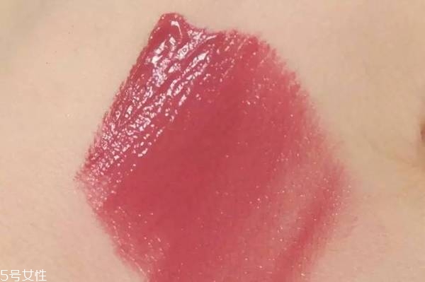 欧莱雅豆沙色口红是几号，欧莱雅口红试色  欧莱雅 欧莱雅豆沙色口红是几号 欧莱雅口红试色 呼吸37度 第6张