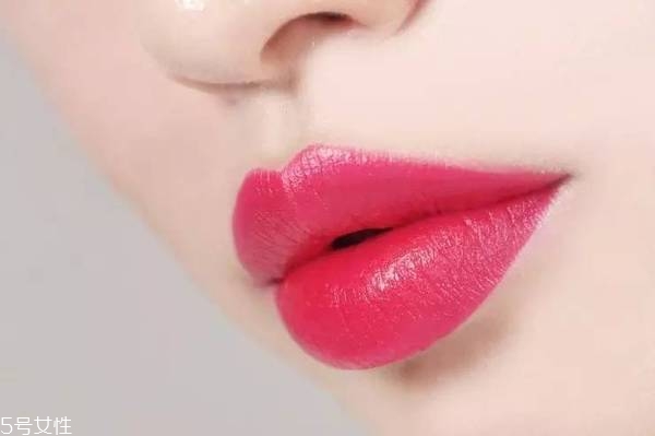 欧莱雅豆沙色口红是几号，欧莱雅口红试色  欧莱雅 欧莱雅豆沙色口红是几号 欧莱雅口红试色 呼吸37度 第18张