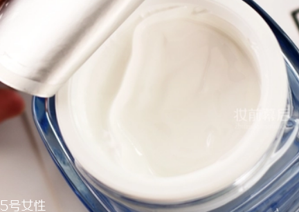 欧莱雅素颜霜价格是多少钱，素颜霜晚上不可以用  欧莱雅 欧莱雅素颜霜价格是多少钱 呼吸37度 第5张