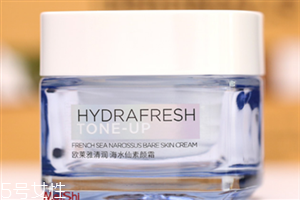 欧莱雅素颜霜孕妇可以用吗，孕妇要谨慎使用素颜霜