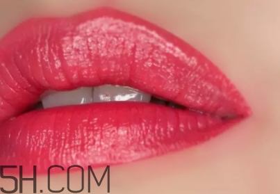 欧莱雅602是什么颜色，欧莱雅纷泽滋润唇膏602试色  欧莱雅 欧莱雅602是什么颜色 欧莱雅602试色 呼吸37度 第5张