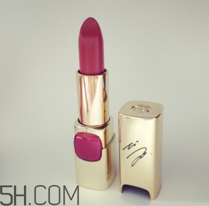 欧莱雅口红m406豆沙色，欧莱雅m406试色  欧莱雅 欧莱雅m406口红 欧莱雅m406试色 呼吸37度 第10张