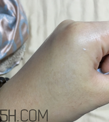 欧莱雅复颜抗皱紧致晚霜多少钱，专柜价格  欧莱雅 面霜 欧莱雅复颜抗皱紧致滋润晚霜 呼吸37度 第12张