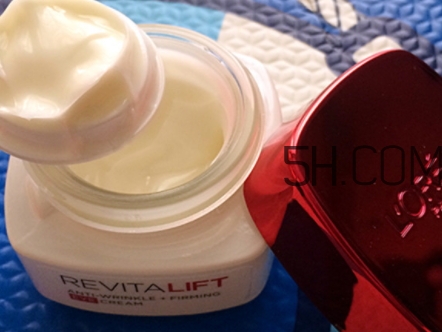 欧莱雅眼霜怎么用，欧莱雅眼霜使用方法