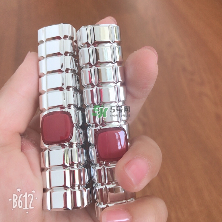 欧莱雅釉光唇膏色号，欧莱雅釉光唇膏试色图  欧莱雅 欧莱雅釉光唇膏色号 欧莱雅釉光唇膏试色 呼吸37度 第4张