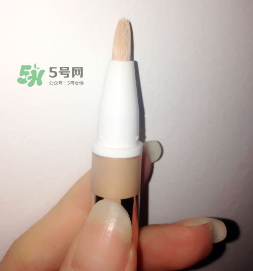 欧莱雅遮瑕笔怎么用，欧莱雅遮瑕笔使用方法  欧莱雅 欧莱雅遮瑕笔怎么用 欧莱雅遮瑕笔使用方法 呼吸37度 第6张