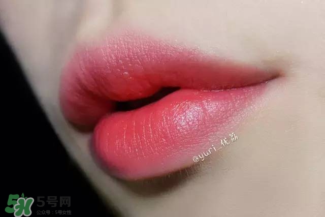 欧莱雅口红色号_欧莱雅口红试色图  欧莱雅 欧莱雅口红色号 欧莱雅口红试色 呼吸37度 第33张