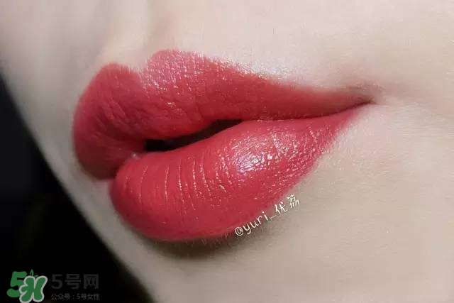 欧莱雅口红色号_欧莱雅口红试色图  欧莱雅 欧莱雅口红色号 欧莱雅口红试色 呼吸37度 第41张