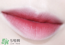 欧莱雅纷泽雾感唇釉103色号试色，欧莱雅纷泽唇釉103试色图  欧莱雅 欧莱雅纷泽雾感唇釉 欧莱雅纷泽雾感唇釉103 呼吸37度 第8张