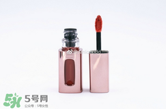 欧莱雅纷泽雾感唇釉102色号试色，欧莱雅纷泽雾感唇釉102试色图  欧莱雅 欧莱雅纷泽雾感唇釉 欧莱雅纷泽雾感唇釉102 呼吸37度 第2张