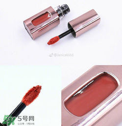 欧莱雅纷泽雾感唇釉102色号试色，欧莱雅纷泽雾感唇釉102试色图  欧莱雅 欧莱雅纷泽雾感唇釉 欧莱雅纷泽雾感唇釉102 呼吸37度 第3张