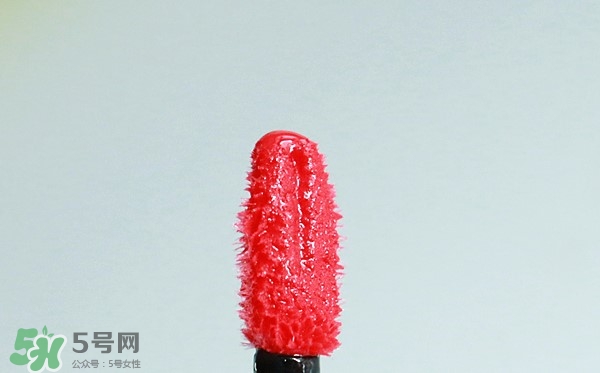 欧莱雅纷泽琉光唇釉色号，欧莱雅纷泽琉光唇釉试色  欧莱雅 欧莱雅纷泽琉光唇釉 欧莱雅纷泽琉光唇釉试色 呼吸37度 第12张