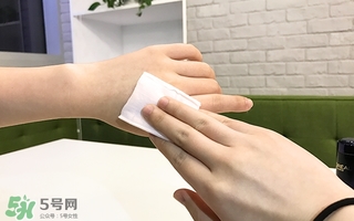 欧莱雅玻尿酸嘭嘭水怎么用，欧莱雅玻尿酸导入膨润精华用法  欧莱雅 欧莱雅玻尿酸嘭嘭水怎么用 欧莱雅玻尿酸膨润精华用法 呼吸37度 第7张