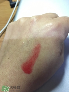 欧莱雅cc轻唇膏试色，欧莱雅cc轻唇膏试色图  欧莱雅 欧莱雅cc轻唇膏 欧莱雅cc轻唇膏试色 呼吸37度 第20张